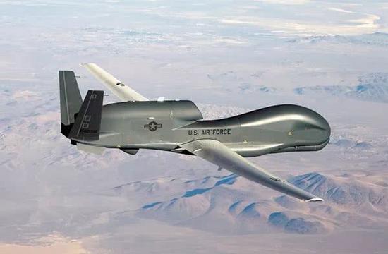 美國空軍發布的RQ-4“全球鷹”無人機的資料照片。 新華社 圖