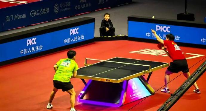 樊振东4-1胜林诗栋 邓亚萍点评人球合一