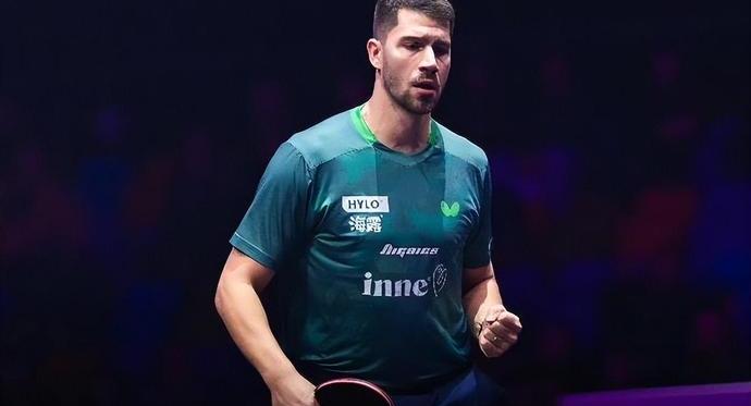 方博直播聊樊振东三大赛外战不败