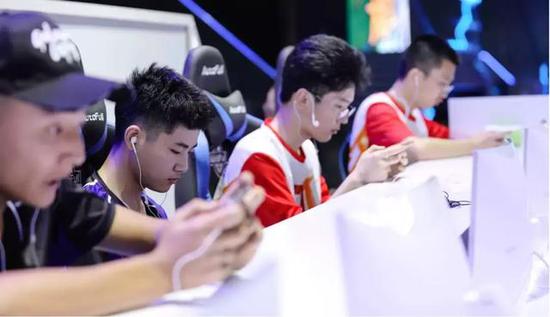 ��ʹ���ٻ����Ρ�CJ�״ι��������