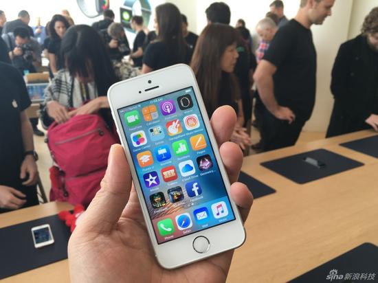 iPhone SE发布：搭4英寸屏/399美元起售
