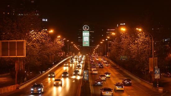 [大场面降临 掠夺者包场帝都地标建筑]