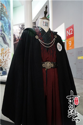 李易峰原版戏服首次展出