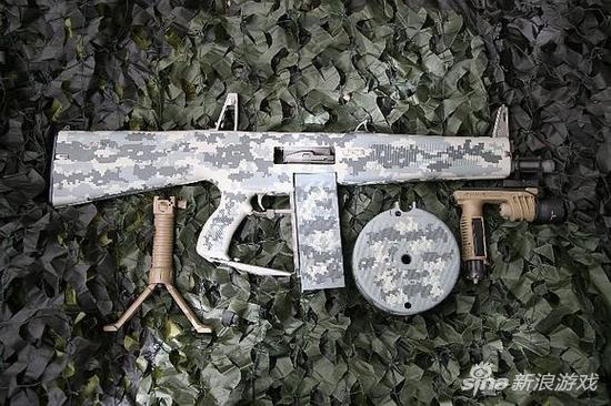 《火线观察室》第十七期 十大散弹枪之首-AA1