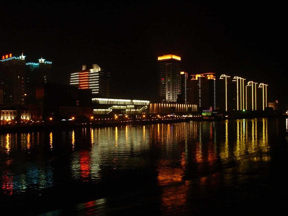 中国最高的桥_中国收入最高城市(3)