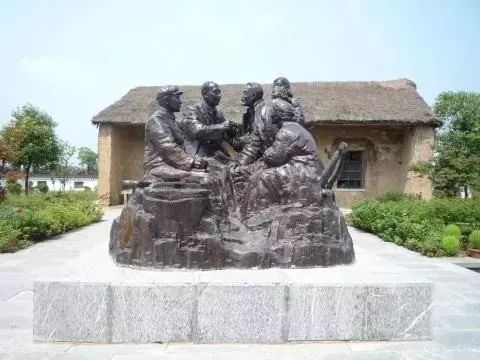 清朝一个县有多少人口_北流隆盛镇有多少人口(2)