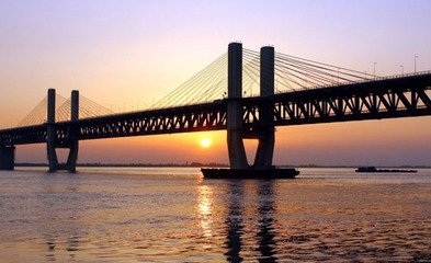 安庆Gdp多少亿_长沙一季度GDP加上株洲,拿到湖北省可排名多少(3)
