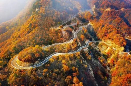  ▲中国红岭公路