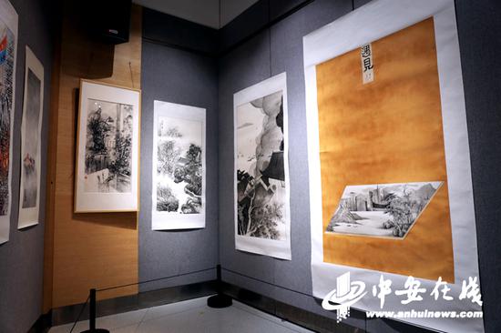 第二届百名画家画合肥美术作品展开幕