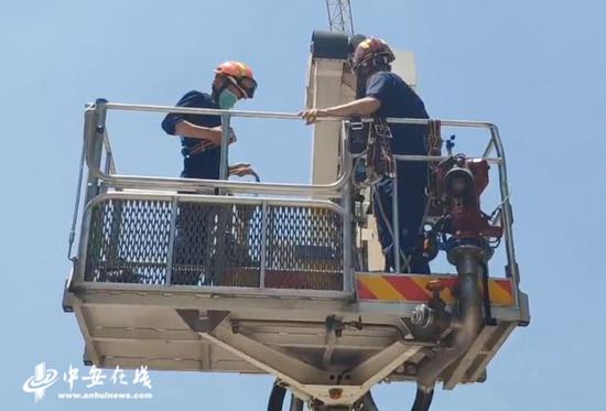 被困男子获救