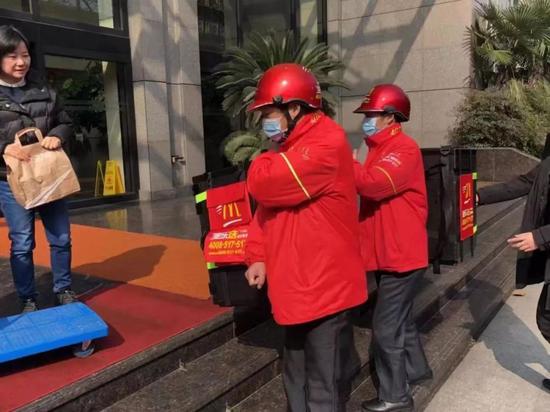 为上海市黄浦疾控中心、卫健委提供每日爱心午餐