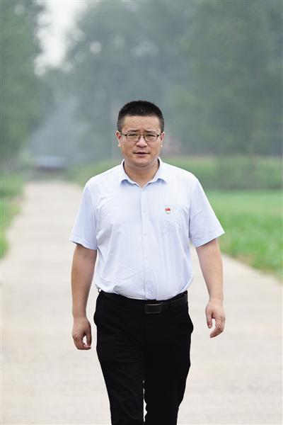 贺俊强