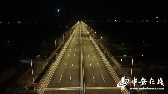 中铁十局承建的包公大道5标段上下桥段十一正式放行 
