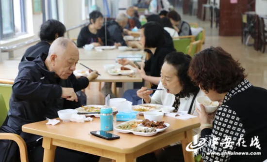 暖心饭暖民心 安徽老年助餐服务超千万人次