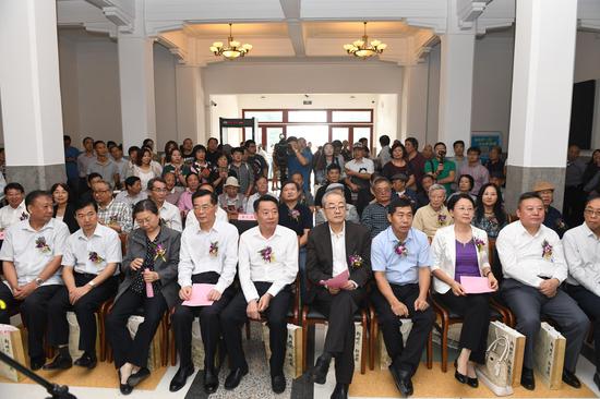 安徽省文史研究馆成立65周年精品书画展在合肥开幕