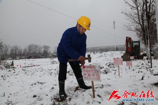 强化全市燃气管网设施巡视和第三方损坏事故控防工作,确保管网安全运行