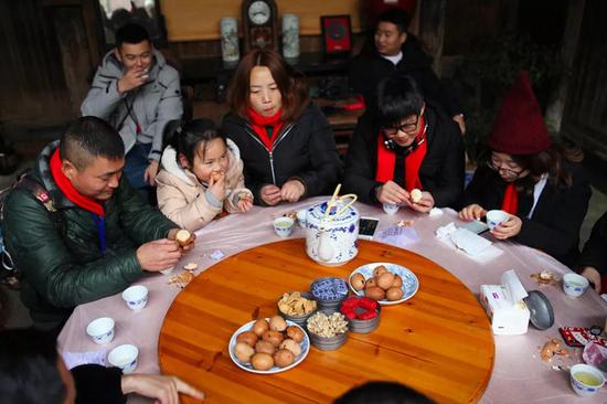 锡格子茶