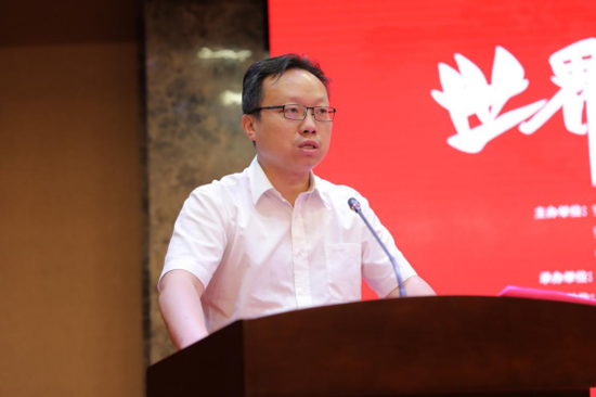 安徽省红十字会党组成员、秘书长曹芦松