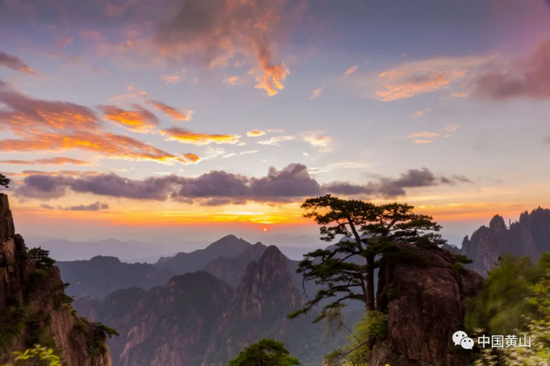 黄山风景区日出 (图源:中国黄山 摄影师李建设)