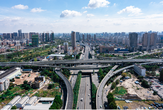  中铁四局承建的合肥市畅通二环工程（中铁四局供图）