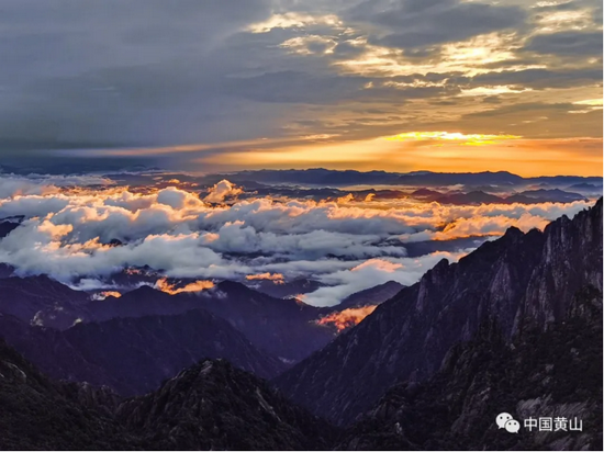 黄山风景区日出 (图源:中国黄山 摄影师李金刚)
