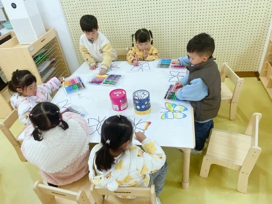 奇妙精灵怎么用合肥市蓝光融熠幼儿园：遇见色彩世界 邂逅无限美好_https://www.jmylbn.com_新闻资讯_第9张
