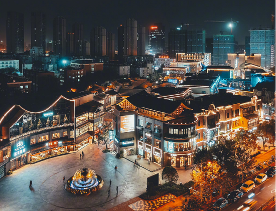 包河区罍街夜景 (图源:摄影师石小龙)
