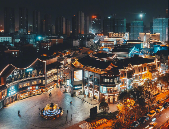 包河区罍街夜景 （图源：摄影师石小龙）