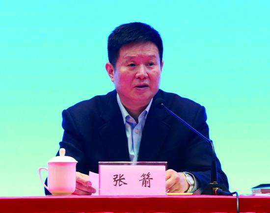安徽省商务厅厅长、安徽自贸办主任 张 箭