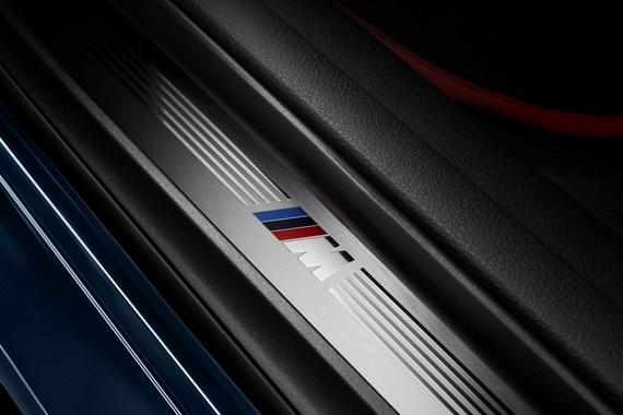 BMW X1奔跑送礼过暖冬_合肥汽车网