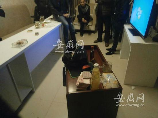 肥西一小区会所成境外网络赌博窝点 10人被拘