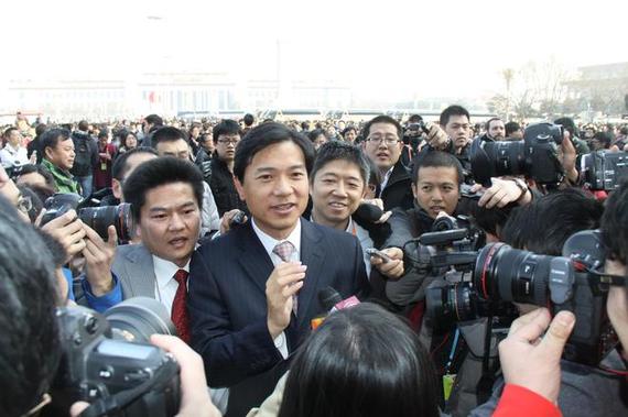 李书福李彦宏提案撞车聚焦无人驾驶_合肥汽