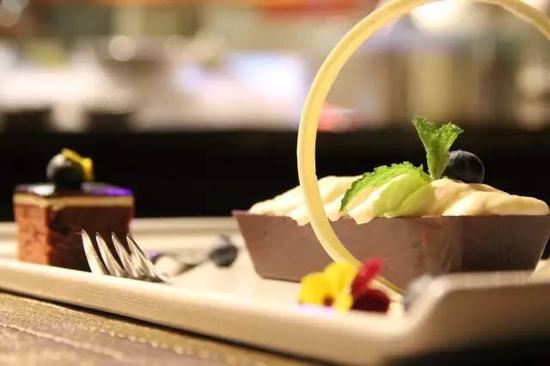 合肥新站利港喜来登酒店 意大利美食红酒晚宴