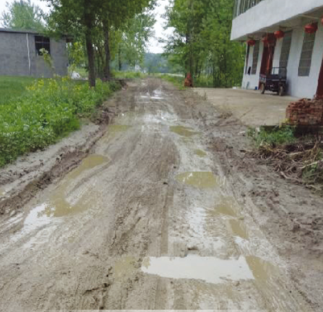 临泉县宋集镇一条主干道年久失修 _阜阳频道