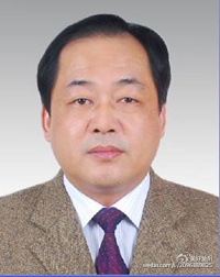 定远县委书记万瑞健