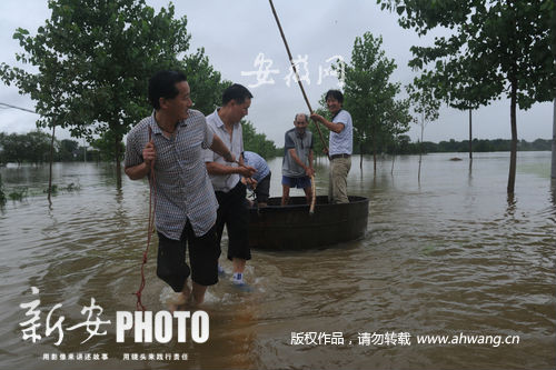 长江淮河汛情趋紧:长江全线超警 淮河或出现超