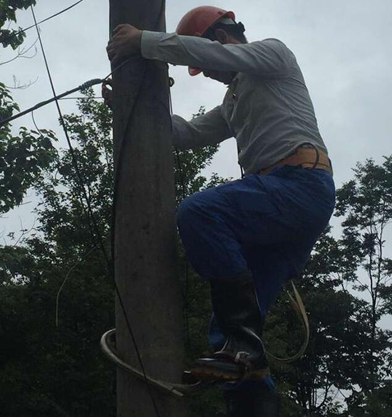 记中国电信九华山分公司一名普通老党员的防汛