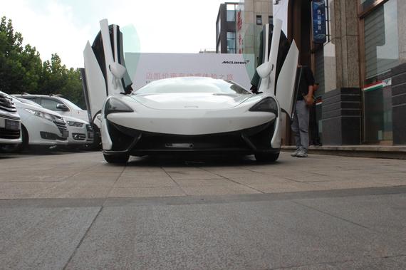 安徽成就豪车汇联合南京迈凯伦试驾启动_合肥汽车网