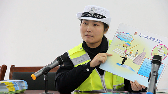 “光爱童行”落地活动在河刘黄六小学成功举办