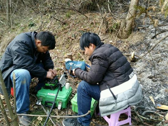 中国电信金寨分公司率先成功修复山火毁损光缆