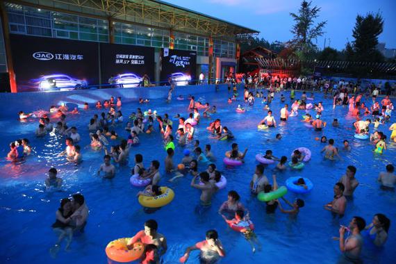 阿酋湾水上狂欢Party