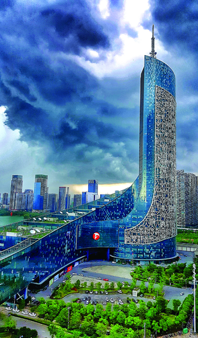 合肥“爬楼族”:寻找最美妙景色(组图)