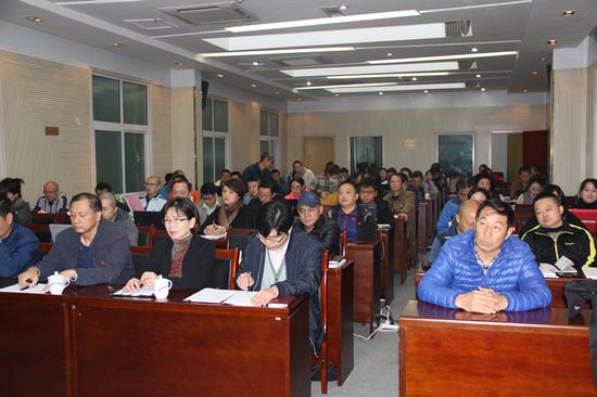 省体育局举办2017年党内统计暨党员管理信息