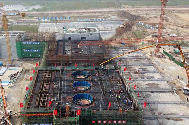  The first unit of the motor floor of Paihekou Pump Station from the Yangtze River to the Huaihe River was successfully capped