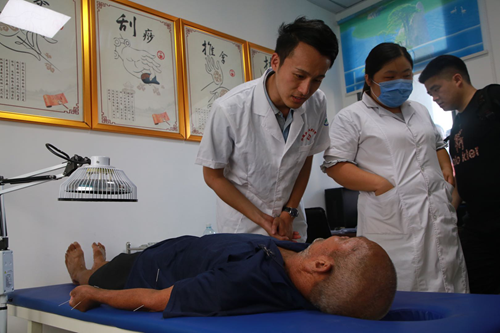 利辛贫困人口_利辛一中图片(3)