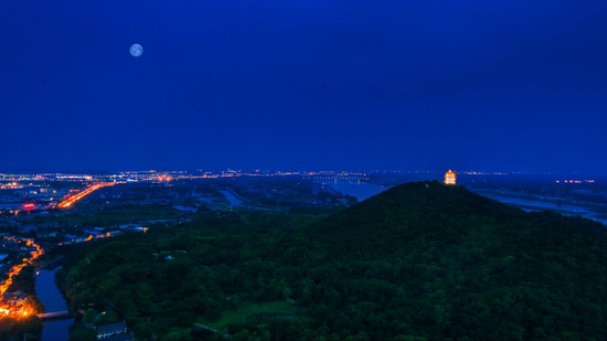 马鞍山市 采石矶风景区(图源:安徽省文化和旅游厅)