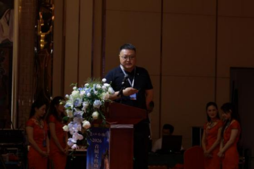 清华大学文化创意研究院研究员、中国旅游车船协会自驾游与房车露营协会副秘书长王成志