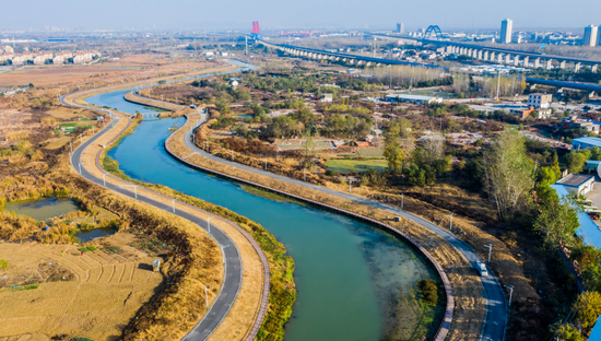 改造后的关镇河，从昔日城市“龙须沟”蝶变为城市景观河