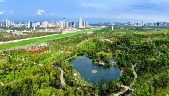 俯瞰园博园 王世保 摄
