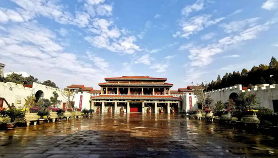 谯城区亳州博物馆(图源:亳州市文化旅游体育局公众号)